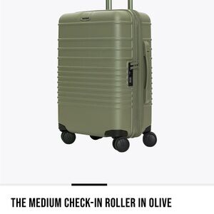NEW - Beis Olive Medium Check-In Roller Suitcase